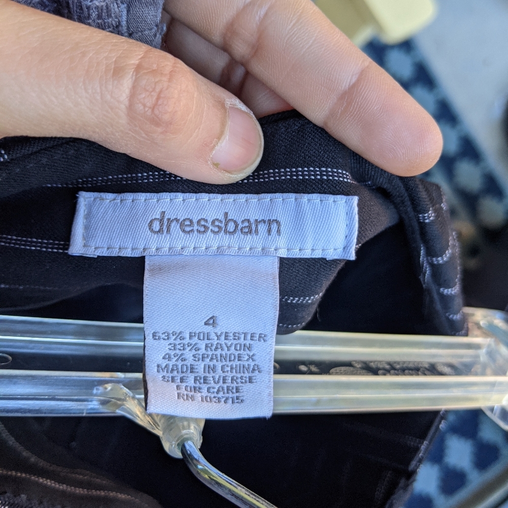 Dress pants - Picture 3 of 4
